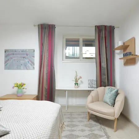 S31 - 22 Bergmannstrasse Back * Берлин