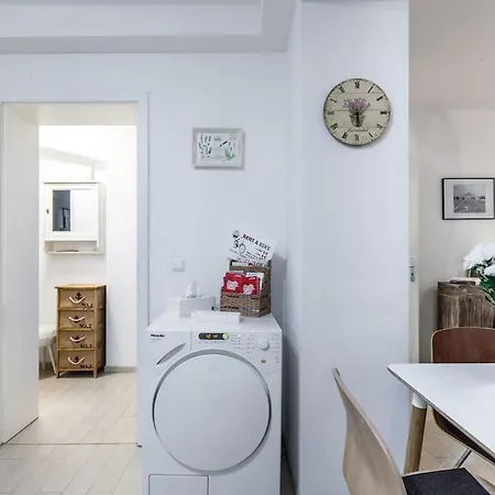 S31 - 22 Bergmannstrasse Back * Berlin